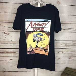 Angry Comic graphic Short Sleeve Tshirt size S